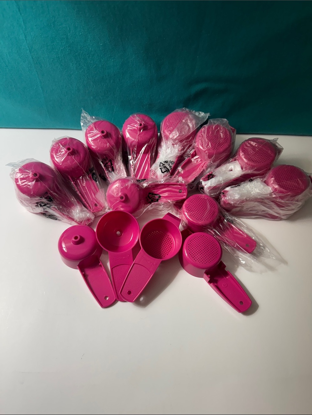 Tupperware Pink Funnel Tea Strainer Gadgets Lot of 30 New